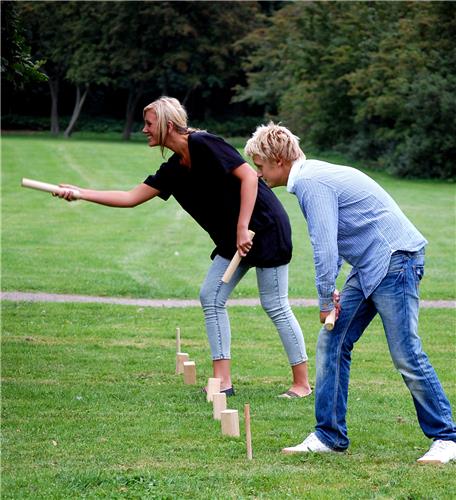 triatlon geloof Standaard Kubb Viking Original rubberhout rode koning - Sport4clubs.nl sportartikelen